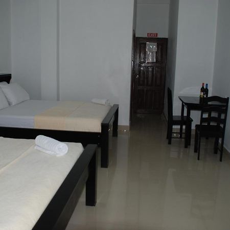 Hotel Coastalbay 2 & Golf Cart Rental 圣佩德罗 外观 照片